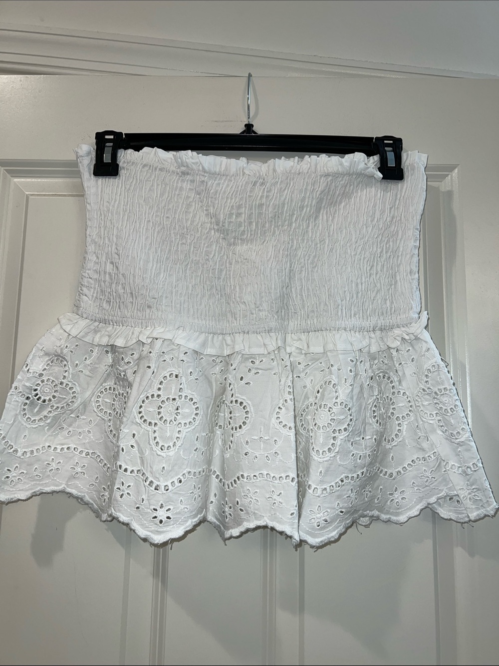 White Eyelet Smocked top - Picture 2 of 4